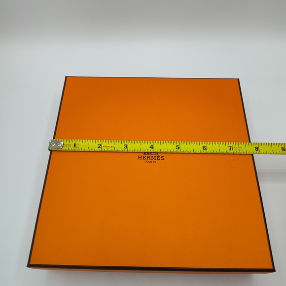 Hermès Paris Empty Orange Gift Box w/ Tissue | Luxury Packaging Storage Display - Picture 7 of 7